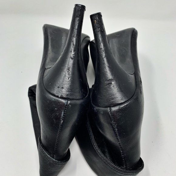 Express Women's Black Faux Leather Booties 8.5 - Picture 6 of 7